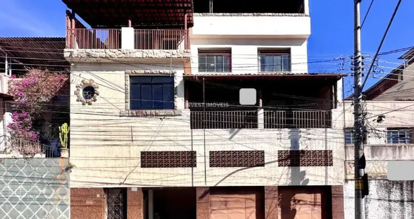 Casa com 4 quartos à venda na Rua Doutor Edgard Carlos Pereira, 128, Santa Teresa, Juiz de Fora