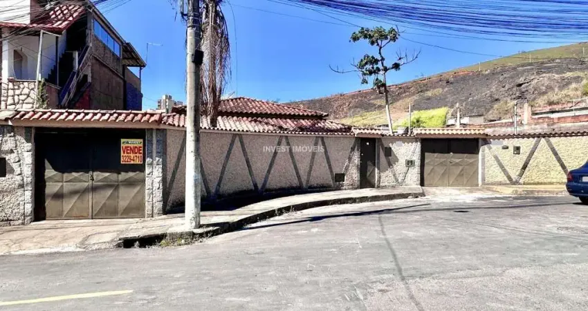 Casa com 3 quartos à venda na Rua Guilardo Xavier Furtado, 535, Carlos Chagas, Juiz de Fora