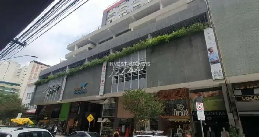 Casa comercial à venda na Rua Braz Bernardino, 105, Centro, Juiz de Fora