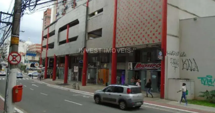 Sala comercial para alugar na Rua Santo Antônio, 1500, Centro, Juiz de Fora