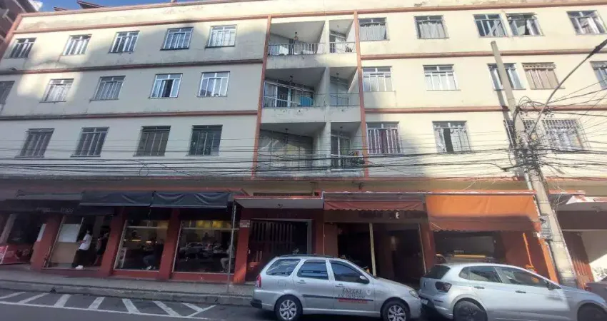 Apartamento com 3 quartos para alugar na Rua São Mateus, 19, São Mateus, Juiz de Fora