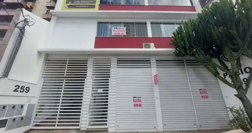 Ponto comercial para alugar na Rua Doutor Antônio Carlos, 259, Centro, Juiz de Fora