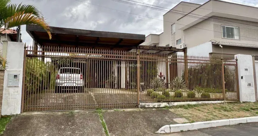 Casa com 2 quartos à venda na Rua Carlos Mitheroffer, 206, Alto dos Pinheiros, Juiz de Fora