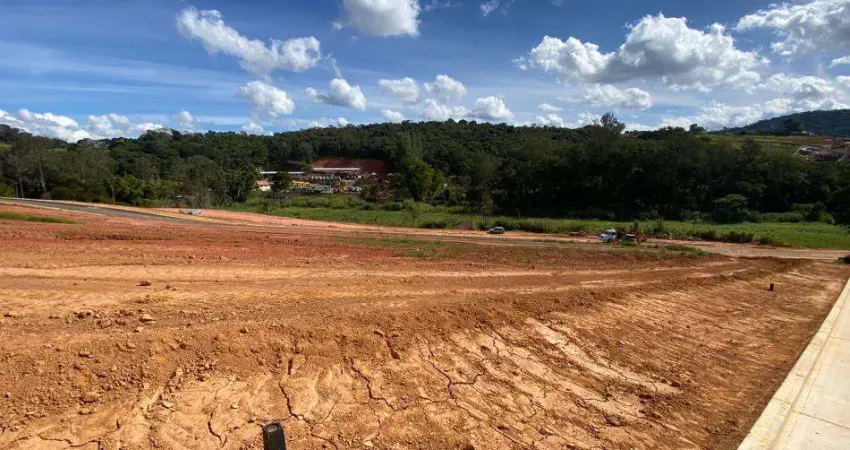 Terreno à venda na Avenida Deusdedith Salgado, Salvaterra, Juiz de Fora
