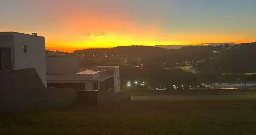 Terreno em condomínio fechado à venda na Rua Uberlândia, LOTE 2, Alphaville, Juiz de Fora