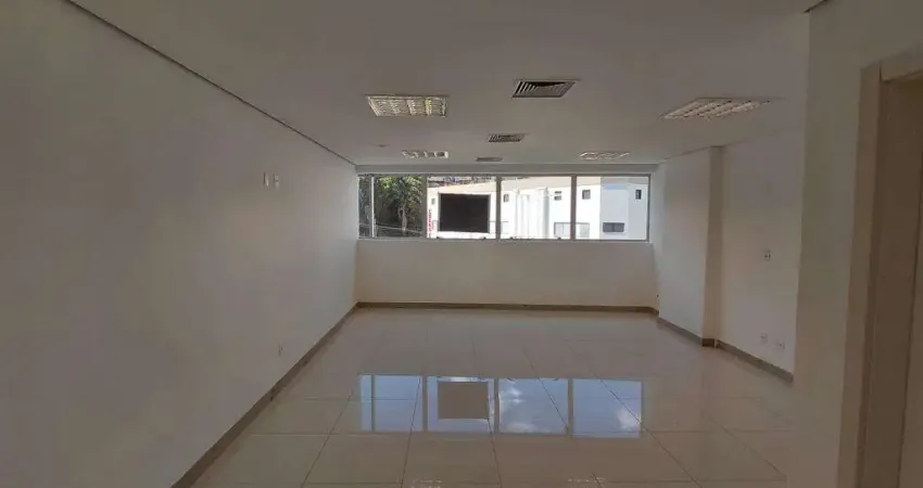 Sala comercial para alugar na Avenida Presidente Itamar Franco, 4001, Cascatinha, Juiz de Fora