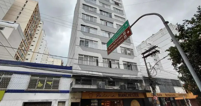 Kitnet / Stúdio para alugar na Rua Santo Antônio, 696, Centro, Juiz de Fora