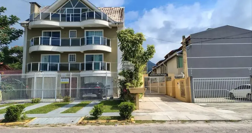 Apartamento com 3 quartos à venda na Rua São Mateus, 397, Caiobá, Matinhos