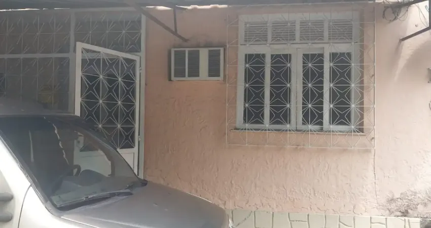 Casa de vila praça seca sala 2 quartos vaga + anexo (sala 1 quarto)