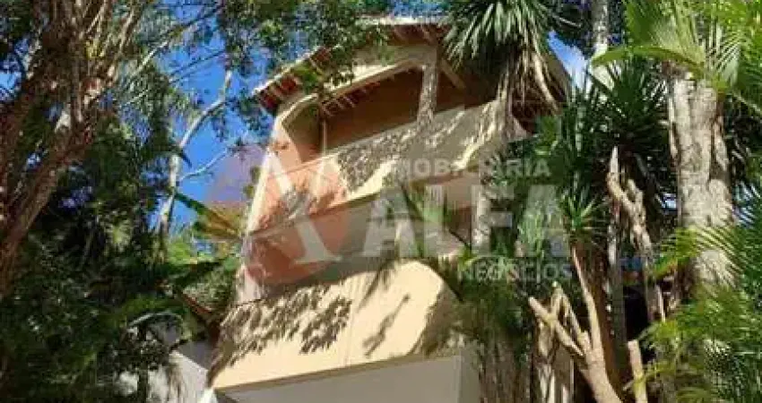 CASA(V) - 5 DORMITÓRIOS - CONDOMÍNIO VILA VERDE- TRANSURB - ITAPEVI/SP