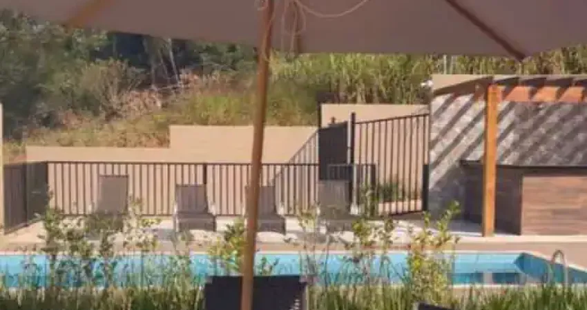 Casa Com 2 Quartos - Residencial Genesis - Chácara Ondas Verdes - Cotia/SP
