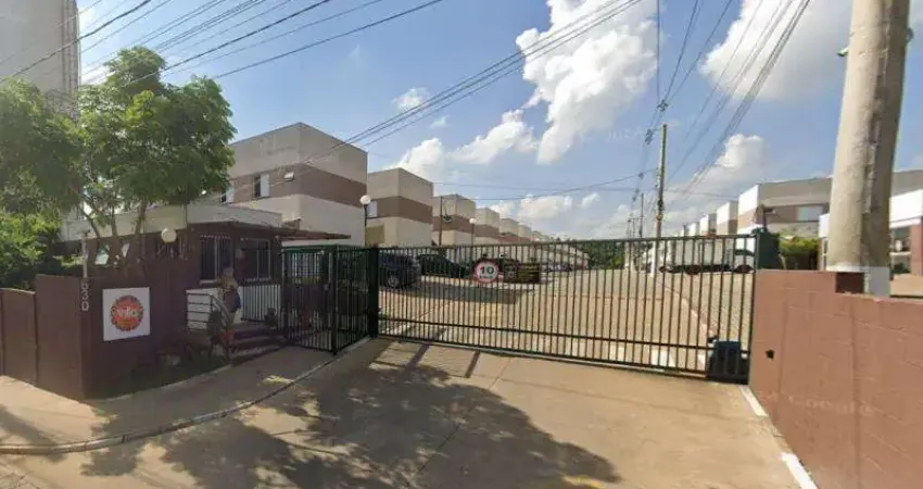 Sobrado com 2 Dormitórios - Condomínio Vila Aguassaí 1 - Água Espraiada  -Cotia/SP