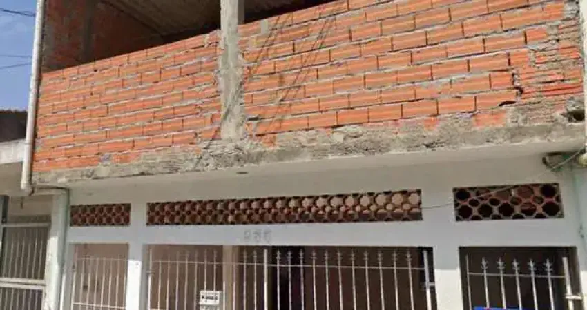 Casa com 02 dormitórios - Jardim Leonor - Cotia / SP