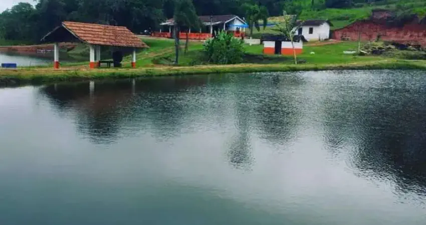 Chácara com 193.600m² - Bairro da Cachoeira - Cotia/SP