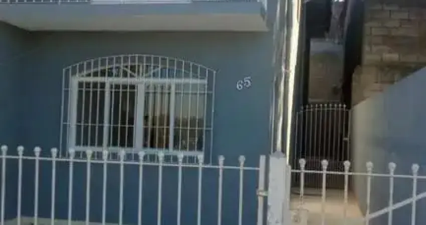 Casa com 3 quartos para alugar na Rua Engenheiro Araripe, Jardim Eliane, Cotia