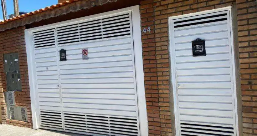 Casa com 2 quartos para alugar na Rua Lençóis, Jardim Araruama, Cotia
