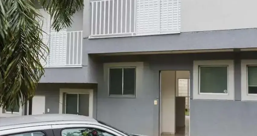 Casa com 2 quartos para alugar na Estrada Normândia, Jardim Pioneira, Cotia