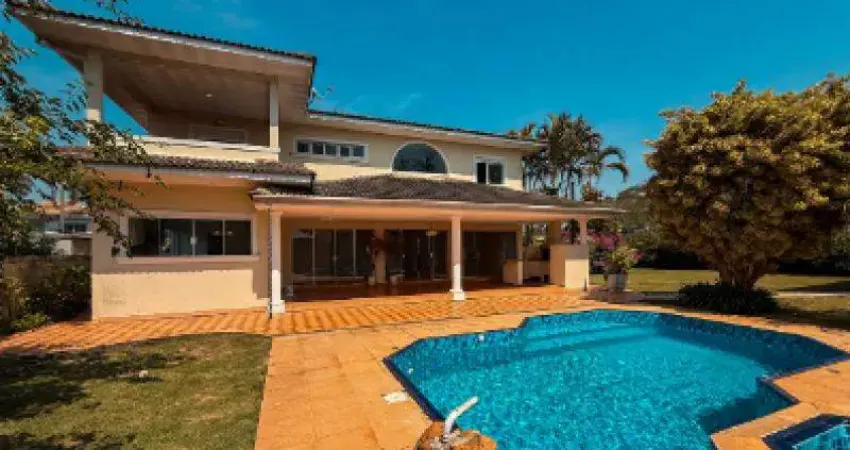 Casa com 04 Quartos - Condomínio Aldeia da Fazendinha - Carapicuíba/SP