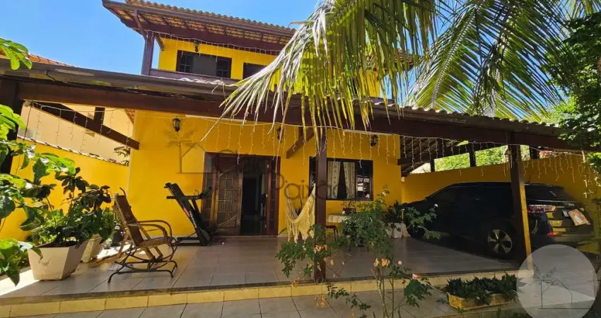 Casa em condomínio fechado com 4 quartos à venda na Rua Pereira Neves, 619, Centro, Maricá