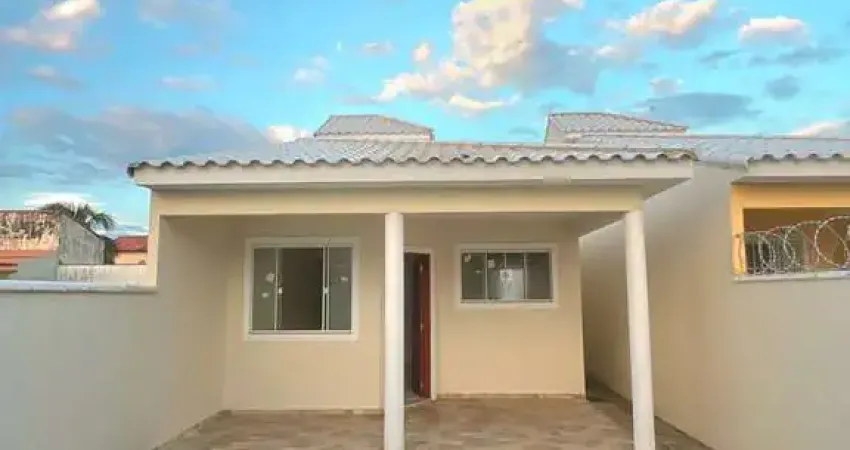 Casa na praia à venda em maricá com 3 quartos sendo 1 suíte em cordeirinho.