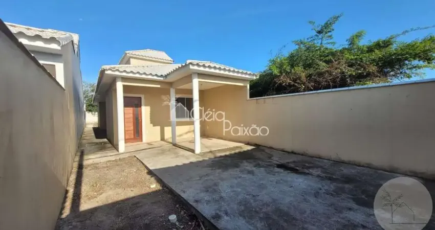 Ótima casa com dois quartos sendo 1 suíte, à venda em cordeirinho, maricá rj.