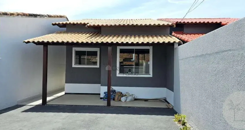 Ótima casa com dois quartos e área gourmet à venda em itaipuaçú - maricá rj.