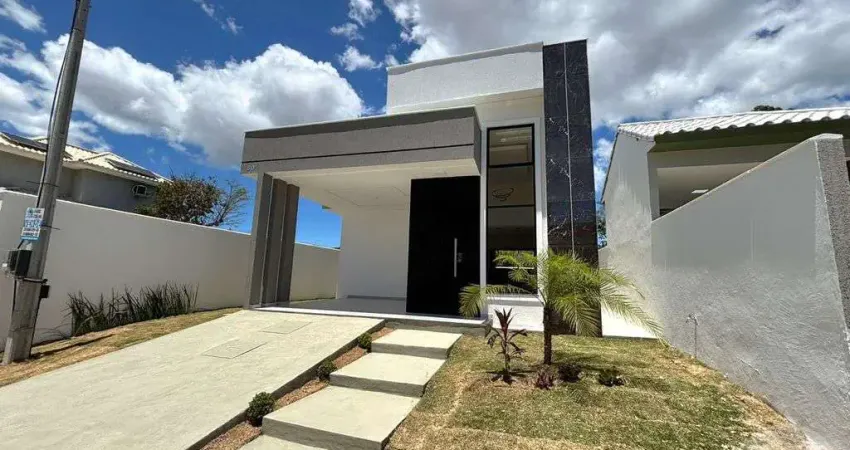 Belíssima casa com 3 quartos à venda em condomínio fechado, maricá rj.