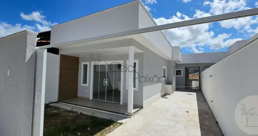 Ótima casa com dois quartos sendo 1 suíte, à venda no raphaville, maricá rj.