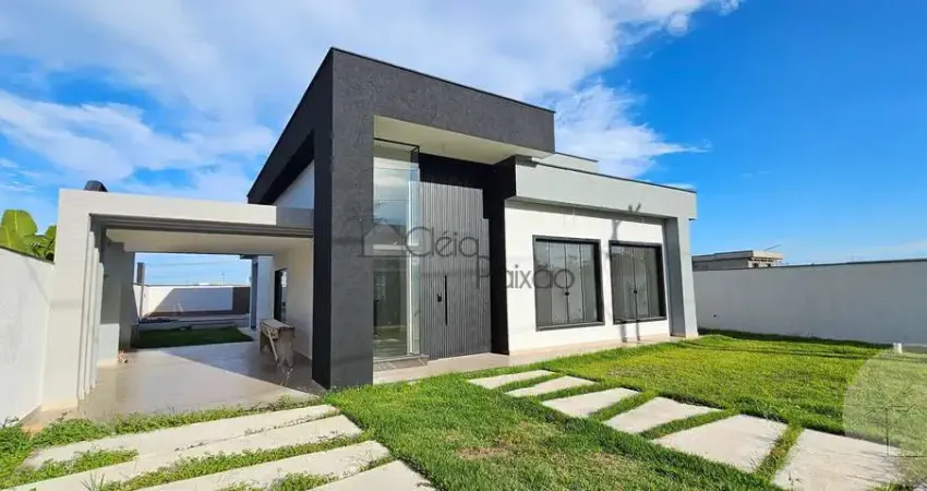 Linda casa com 3 quartos à venda em condomínio fechado, maricá rj.