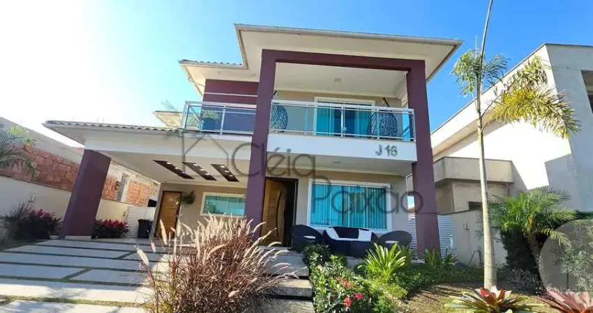 Belíssima casa com 5 quartos e porteira fechada à venda em condomínio maricá rj