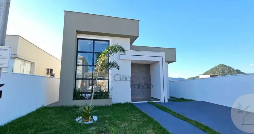 Ótima casa com 3 quartos à venda em condomínio fechado,  maricá rj.