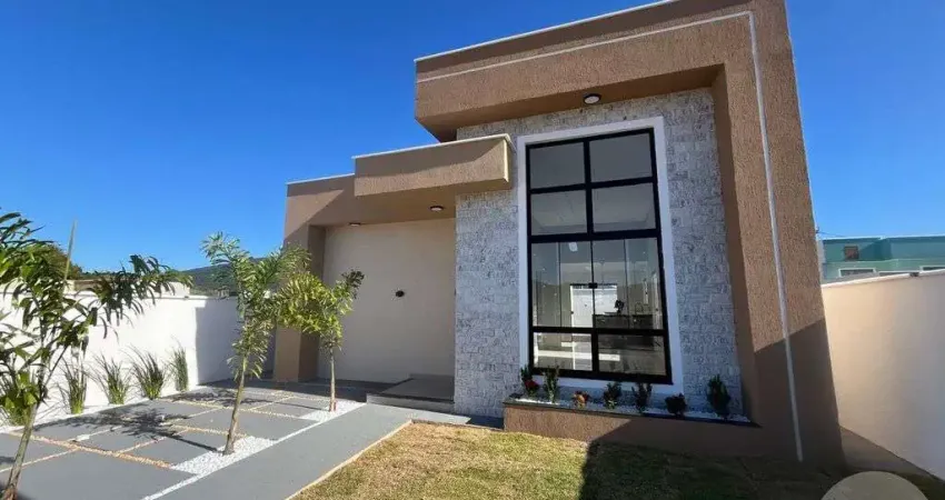 Linda casa com 3 quartos à venda em condomínio fechado, maricá rj