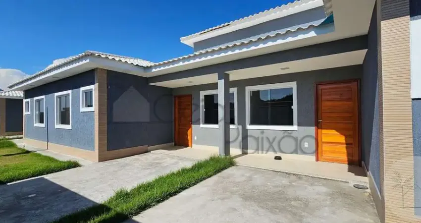 Ótimas casas geminadas com dois quartos à venda em itaipuaçú, maricá rj.