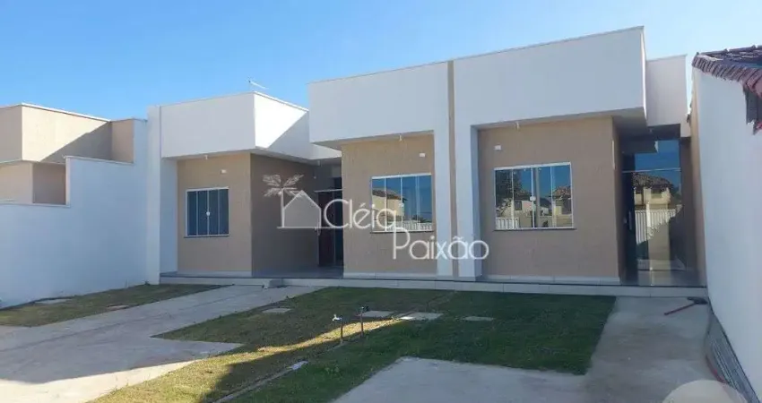 Casas geminadas com dois quartos à venda no parque nanci, maricá rj.