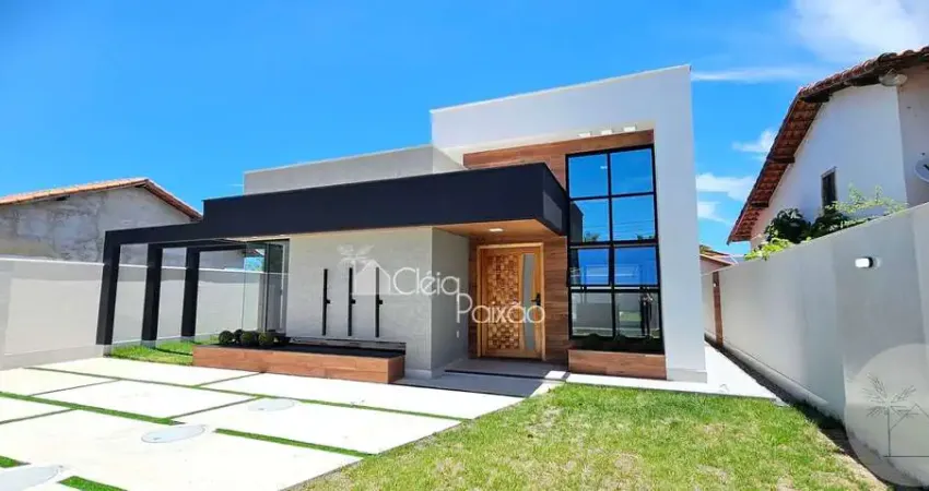 Casa super imponente, com 3 quartos, piscina, à venda em itaipuaçú-maricá rj.