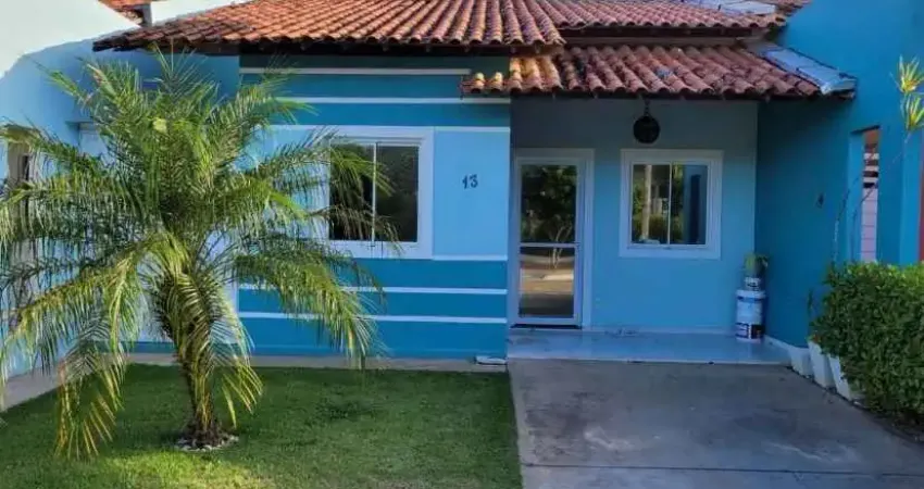 Casa moderna e arejada com otima localização, de fácil acesso a estação de metro.