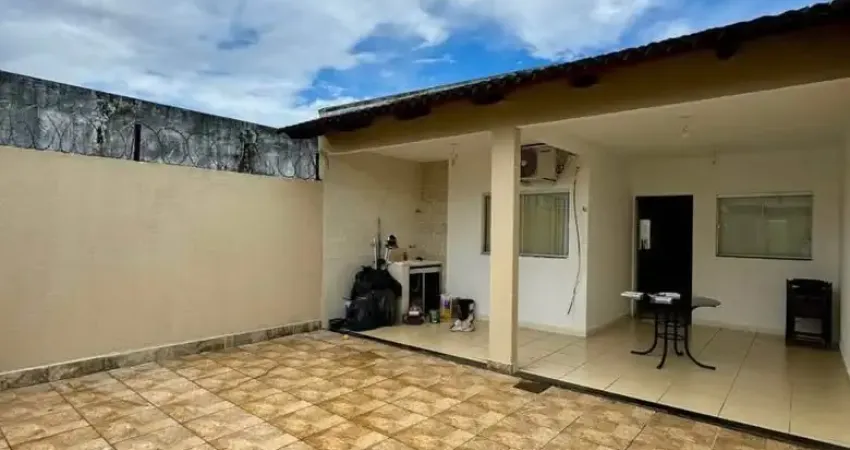 Excelente imóvel a venda na região do jabaquara, otima localização.