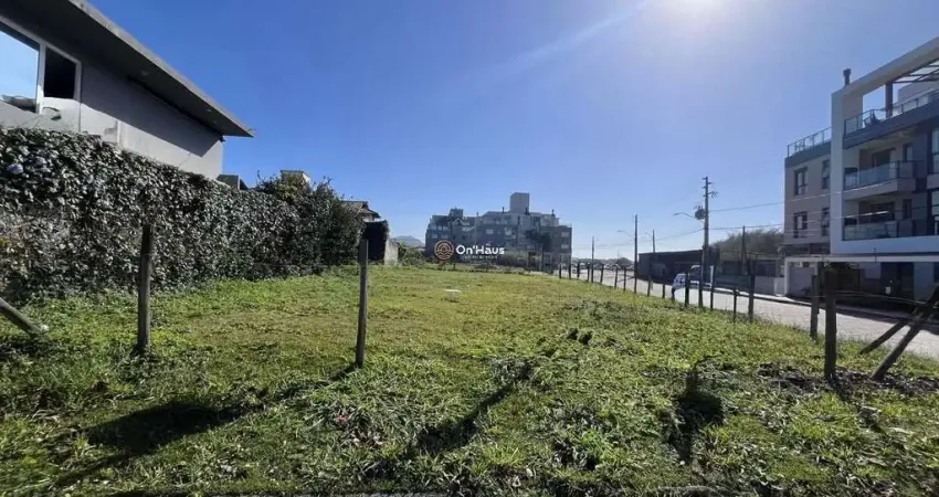 Terreno à venda na Rua Peroba do Campo, 1, Campeche, Florianópolis