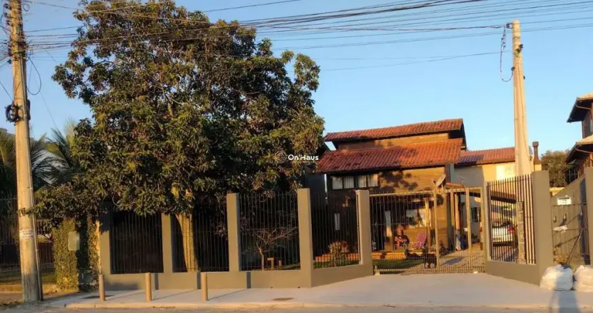 Casa com 3 quartos à venda na Rua Jardim dos Eucaliptos, 1969, Campeche, Florianópolis