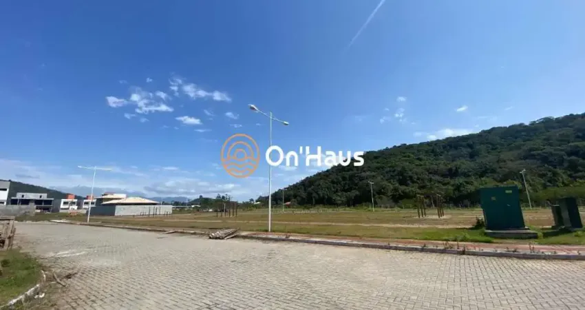 Terreno à venda na Rodovia Doutor Antônio Luiz Moura Gonzaga, 1, Rio Tavares, Florianópolis