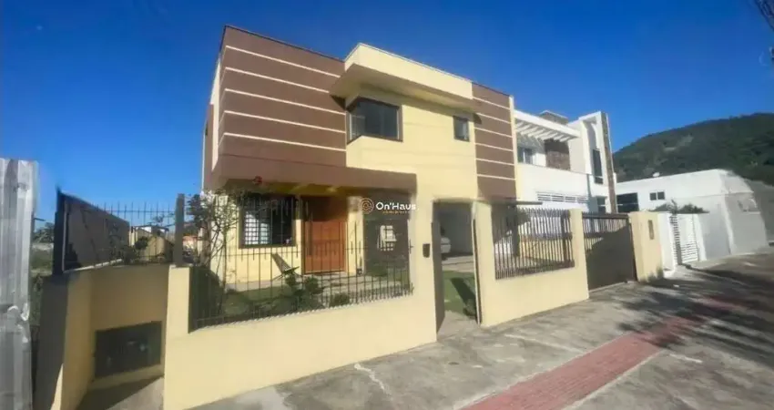 Casa com 3 quartos à venda na Rua Valdeci Izidro da Silveira, 192, Ribeirão da Ilha, Florianópolis