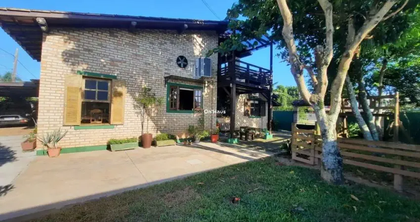 Casa com 3 quartos à venda na Servidão Revoar das Perdizes, 513, Campeche, Florianópolis
