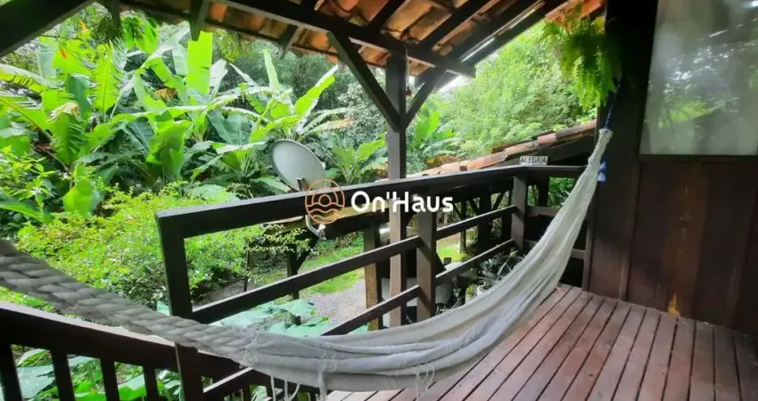 Casa com 5 quartos à venda na Rua Túlio de Oliveira, 181, Armação do Pântano do Sul, Florianópolis