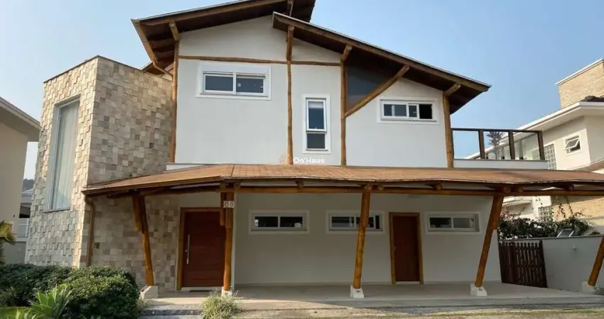 Casa em condomínio fechado com 4 quartos à venda na Rodovia Doutor Antônio Luiz Moura Gonzaga, 3801, Rio Tavares, Florianópolis