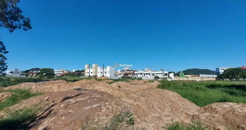 Terreno à venda na Rua Silvio Lopes Araújo, Rio Tavares, Florianópolis