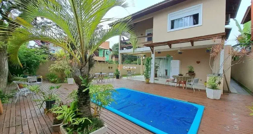 Casa com 3 quartos para alugar na Servidão Quadros, 242, Rio Tavares, Florianópolis