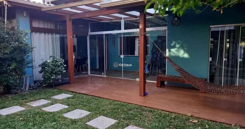 Casa com 10 quartos à venda na Travessa da Benção, 346, Rio Tavares, Florianópolis