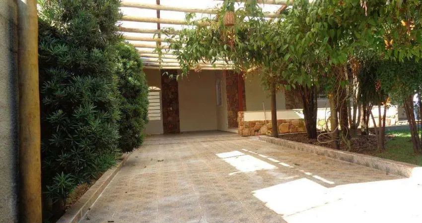 Casa com 3 dormitórios - venda por r$ 1.300.000,00 ou aluguel por r$ 5.500,00/mês - jardim de itapoan - paulínia/sp