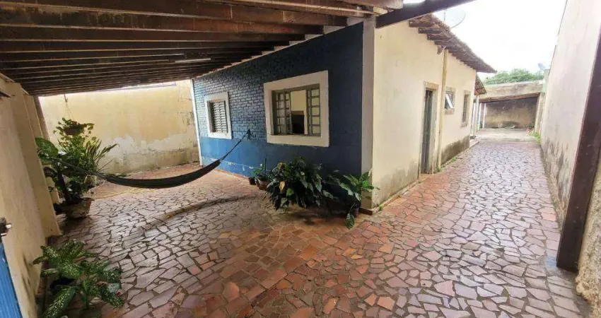 Casa com 2 dormitórios à venda, 60 m² por R$ 330.000 - Jardim Planalto - Paulínia/SP