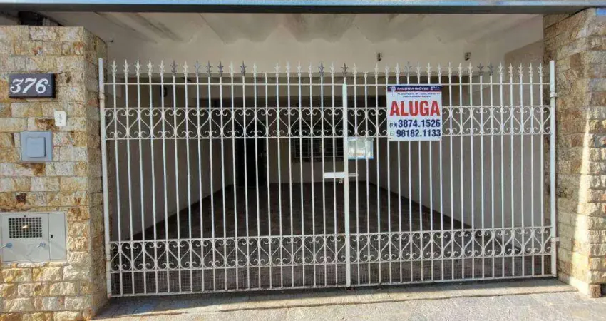 Casa com 3 dormitórios para alugar por R$ 2.600,00/mês - João Aranha - Paulínia/SP